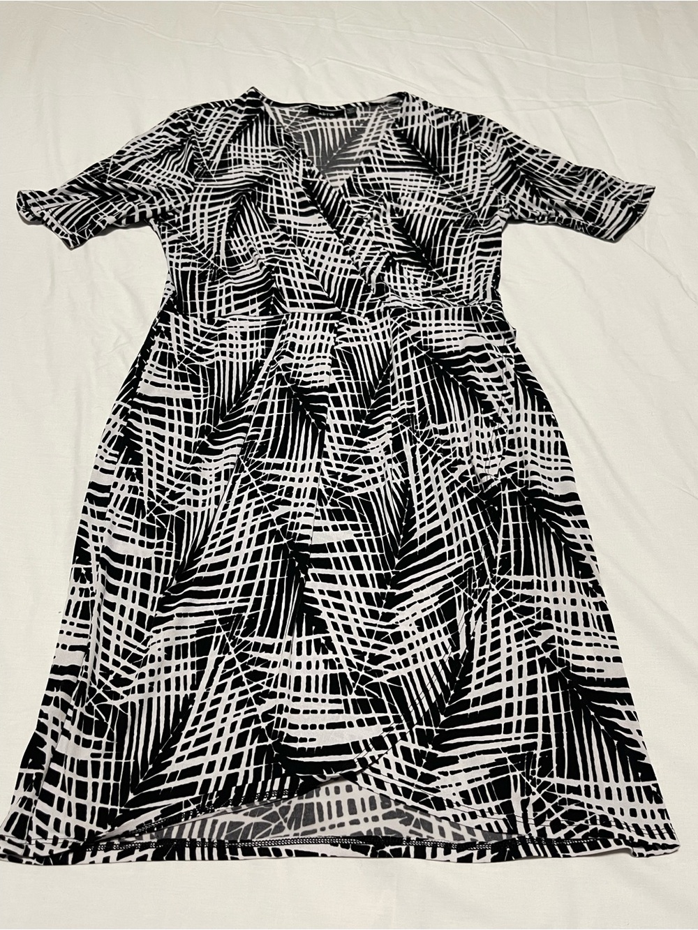 Apt. 9 Black & White Printed Faux-Wrap Midi Dress